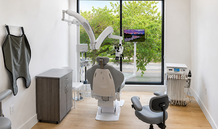 ACE Endodontics Heights office photo 10